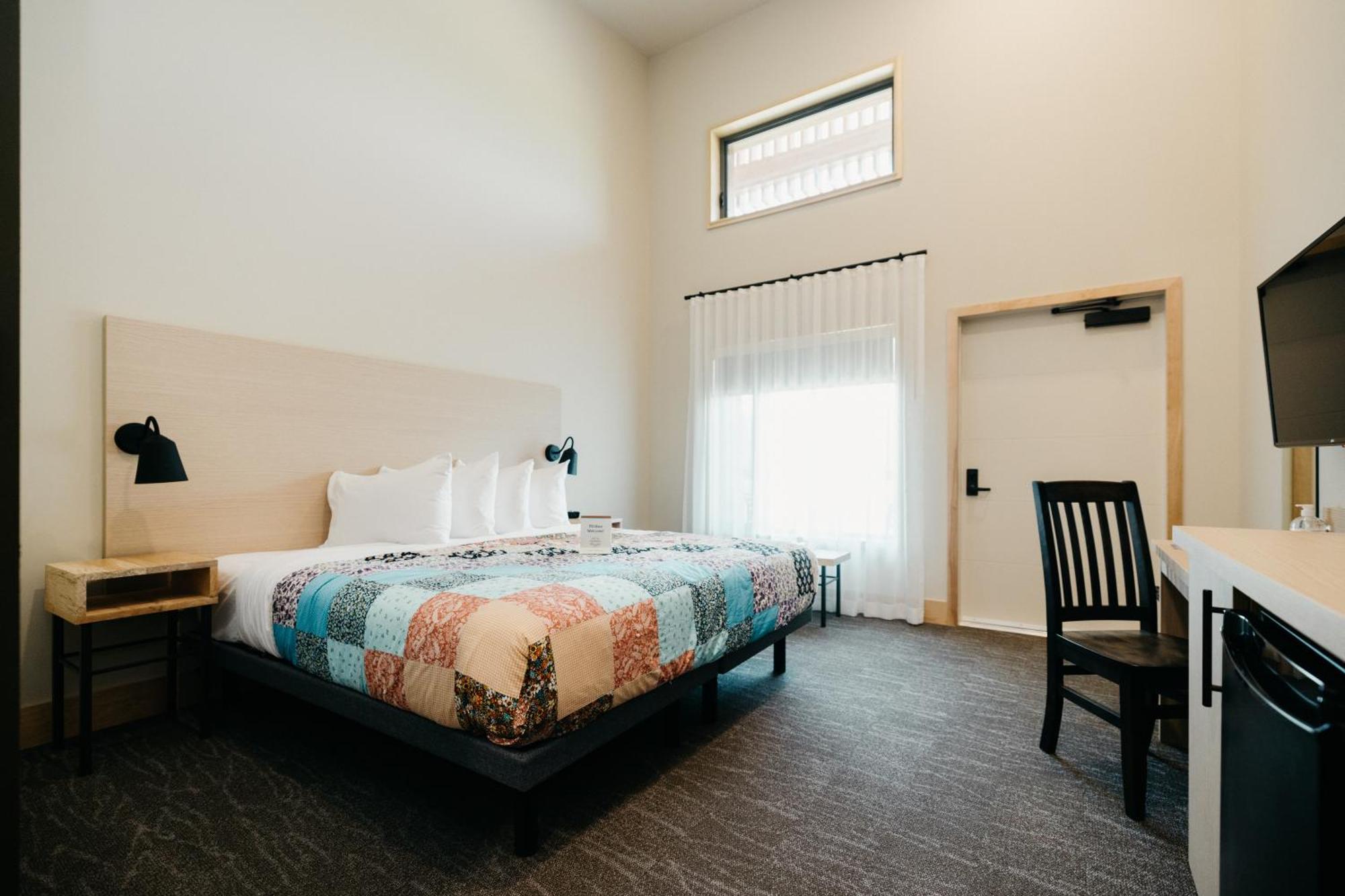 Metis Crossing Hotel Smoky Lake Luaran gambar